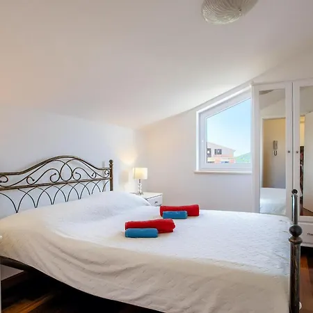 Holiday home Kos Murter *